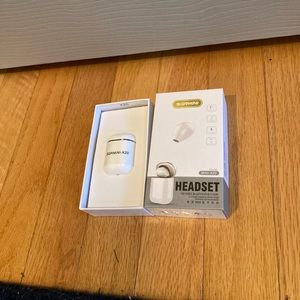 NIB Bluetooth headset/earbud